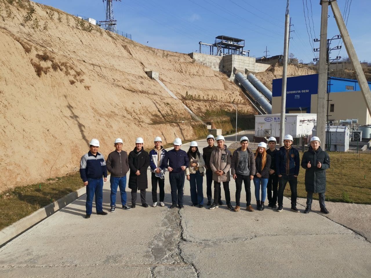 Студенты Ташкентского Технического университета посетили Кадырьинскую ГЭС